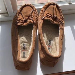 Moccasin slippers